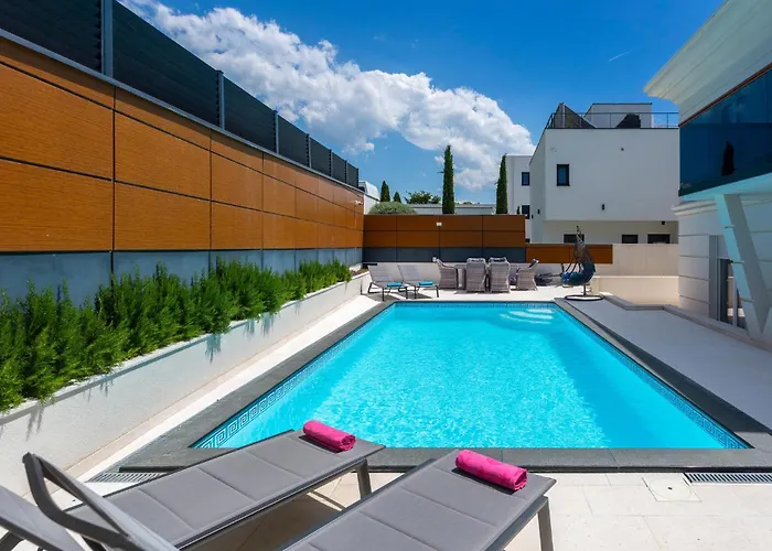 別荘 In With Kitchen ツリクヴェニツァ