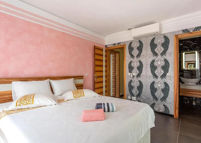 In With Kitchen